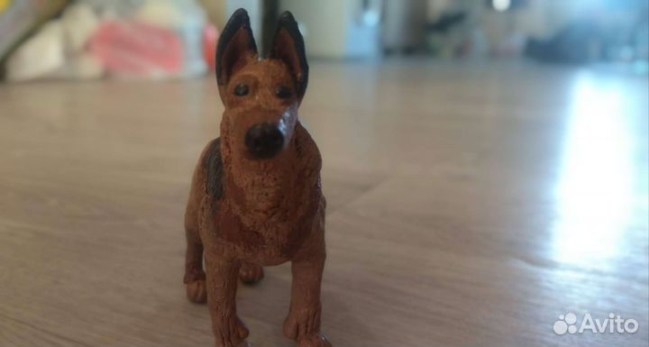 Фигурки собак
