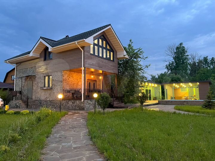 Дом 128 м² на участке 33 сот.