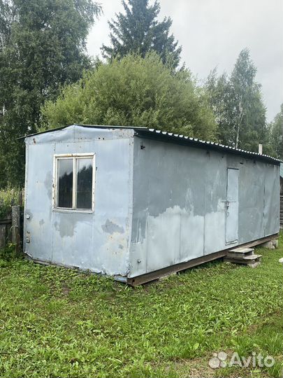 Жилой вагончик бу