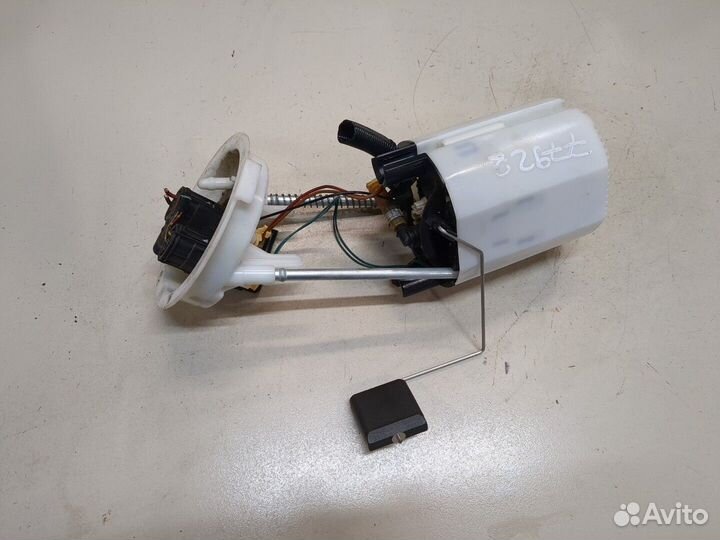 Насос топливный электрический BMW 3 E90, E91, E92, E93, 2010