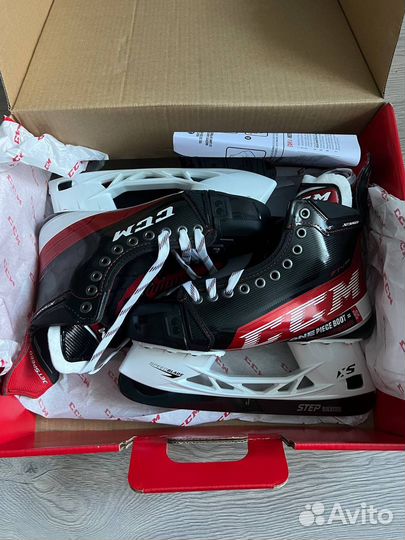 Коньки хоккейные ссм