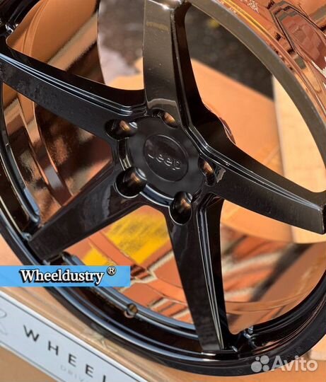 Кованые диски R21 Jeep Grand Cherokee SRT