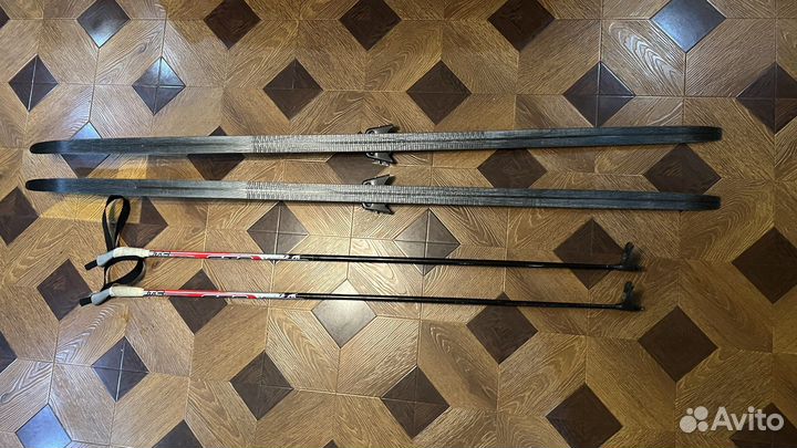 Лыжи беговые 180 см