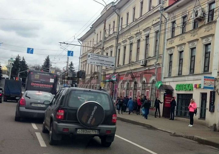 Сдам торговое помещение, 150 м²