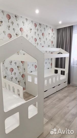 Кровать домик