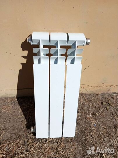 Алюминиевые батареи, новые, 3 секции