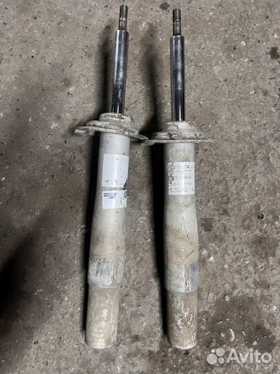 Бмв 60 стойки передние