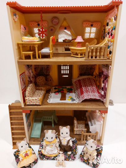 Sylvanian families домик семейка котов