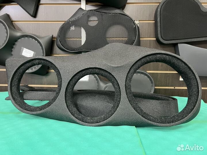 Подиумы Renault Logan (различные модификации) SG