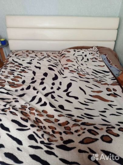 Кровать двуспальная бу