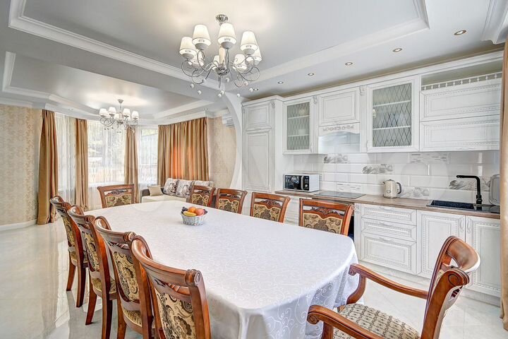 Дом 100 м² на участке 8 сот.