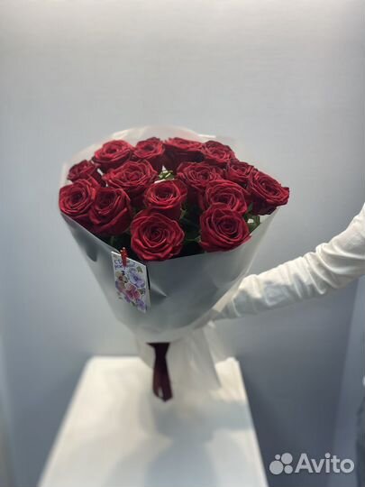 Букет красных роз