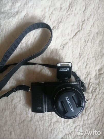 Фотоаппарат Samsung NX3300