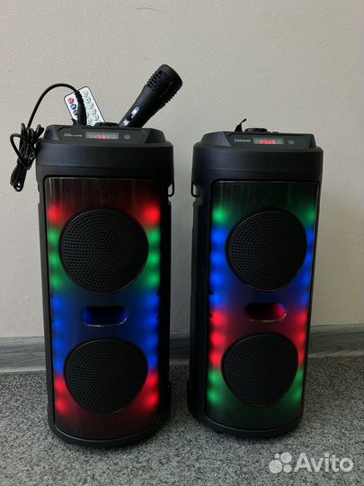 Колонка беспроводная музыкальная с микрофоном