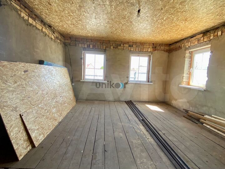 Дом 65 м² на участке 8 сот.