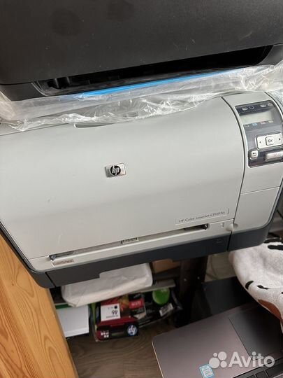 Цветной лазерный принтер HP Color LaserJet CP1515n