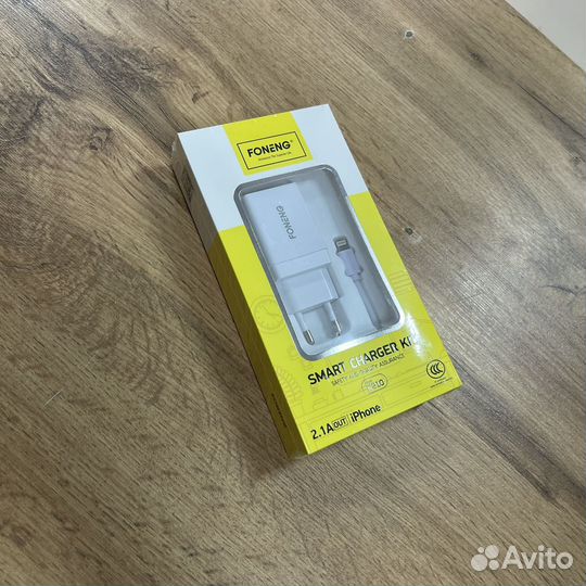 Зарядное устройство K210 USB-A (2,1 А)
