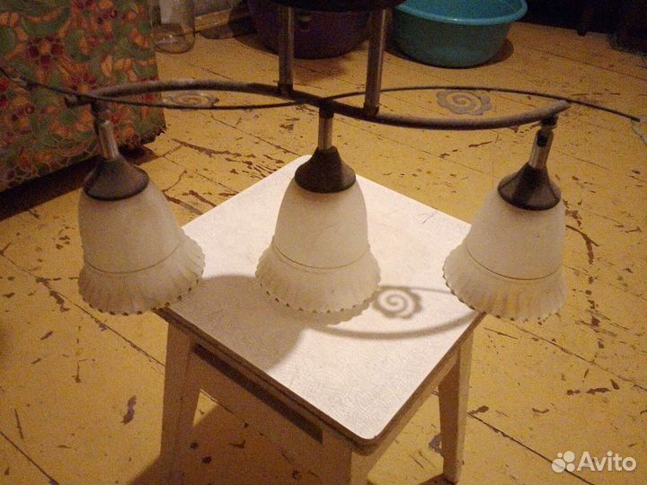 Светильник потолочный