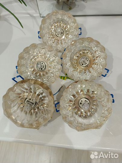 Светильник потолочный точечный