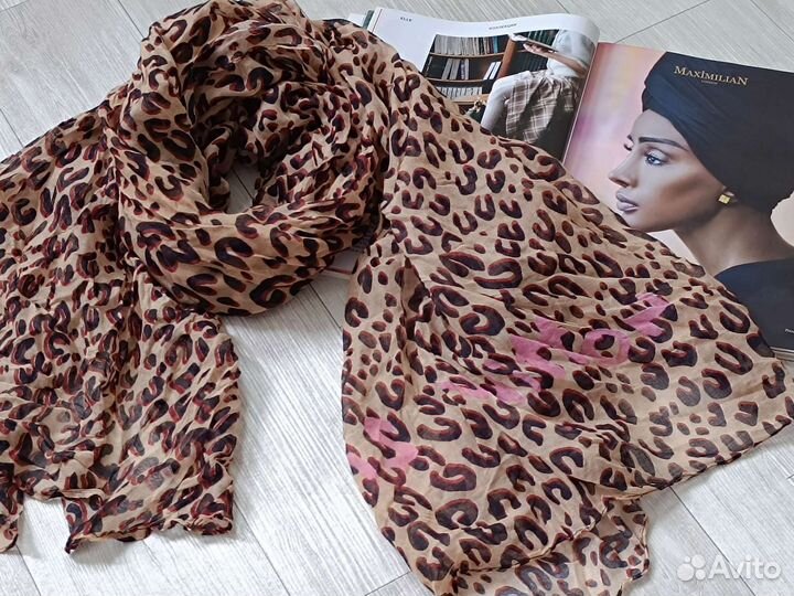 Палантин Шарф Парео Louis Vuitton леопард бежевый
