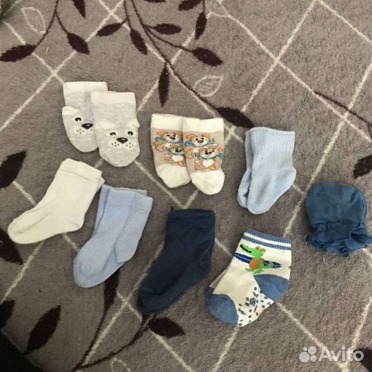 Шапочки, носочки, перчатки