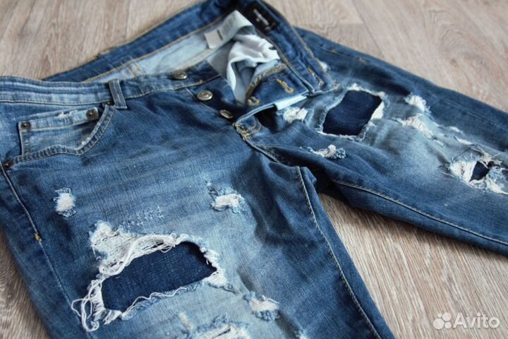 Джинсы dsquared2