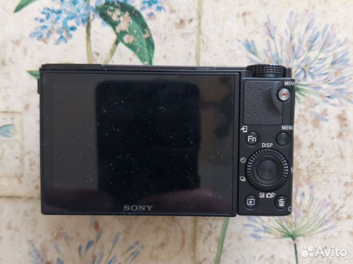 Фотоаппарат Sony RX100 m5