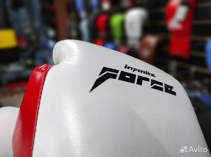 Боксерские перчатки Infinite Force Impulse