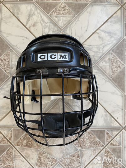 Коньки хоккейные