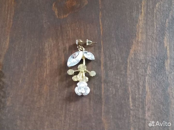 Колье ожерелье