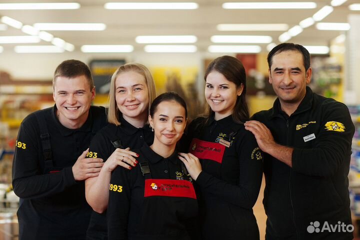 Заведующая столовой