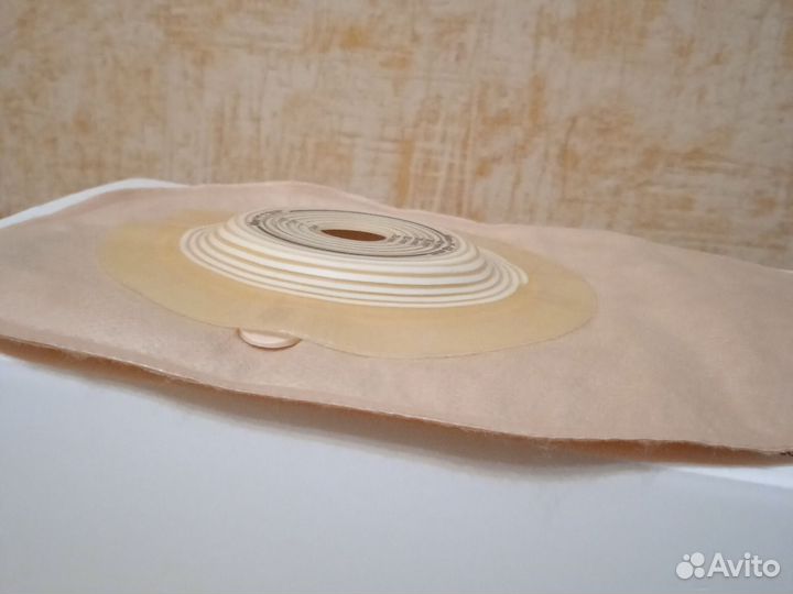 Конвексный калоприемник Coloplast Alterna Free