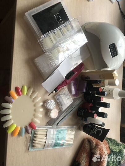 Для наращивания ногтей