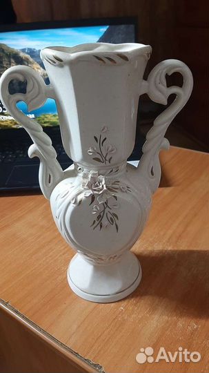 Ваза фарфор