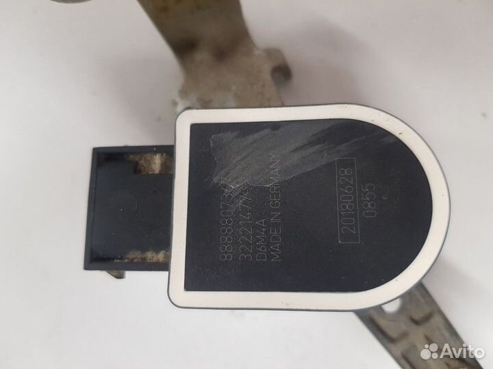 Датчик положения кузова (задний) (Volvo XC40)