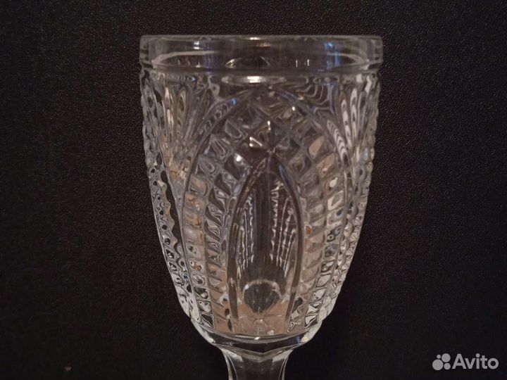 Бокал-кубок. Хрустальное стекло