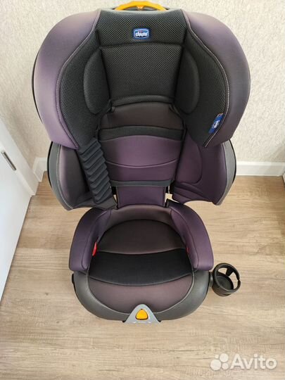 Детское автомобильное кресло Chicco