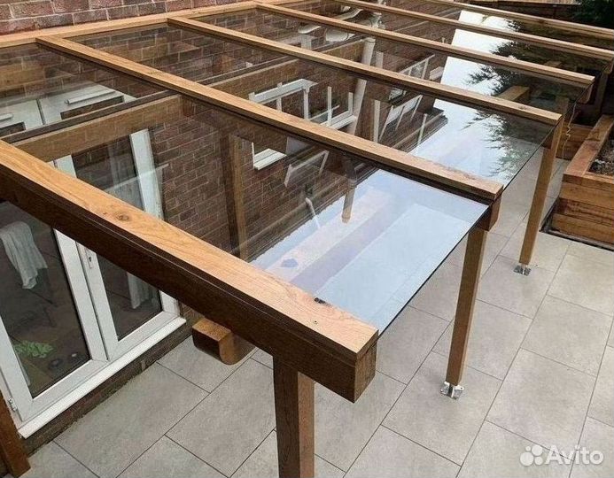 Монолитный поликарбонат для беседок