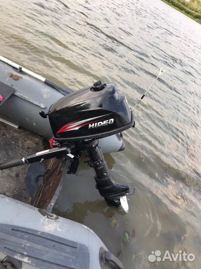 Лодка с мотором 5 л.с