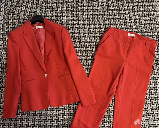 Костюм брючный Calista S