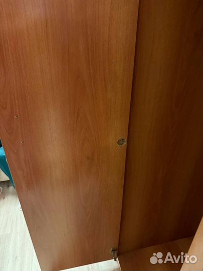 Шкаф бу для одежды