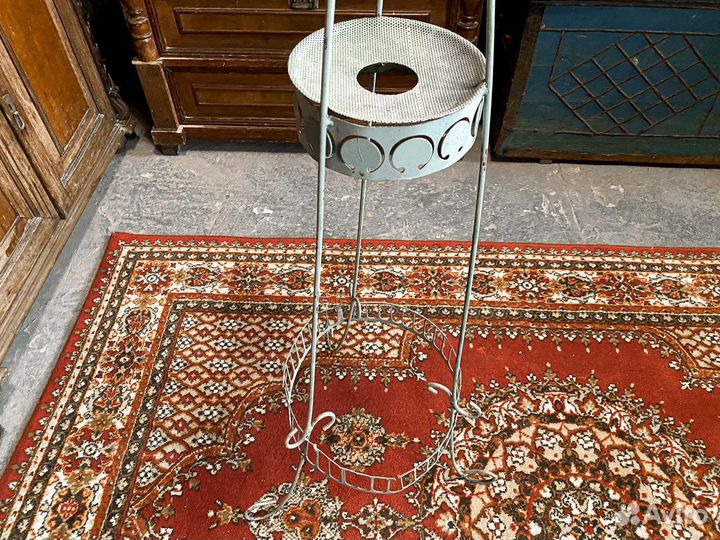 Подставка для цветов винтаж