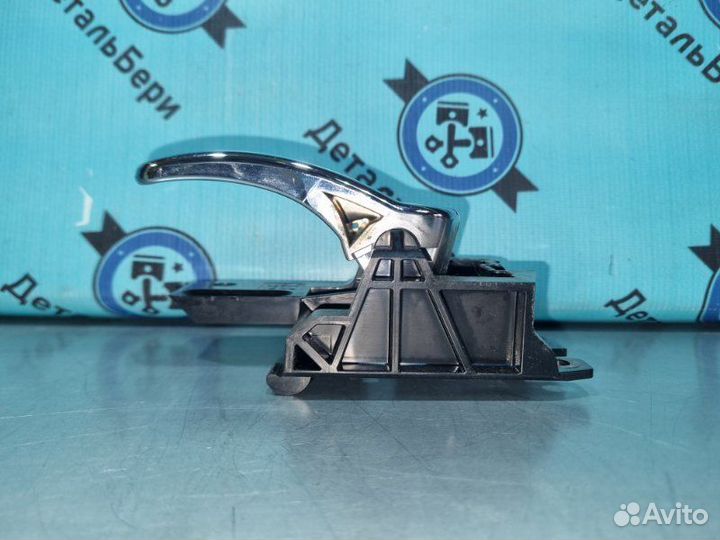 Ручка двери внутренняя передняя правая Nissan