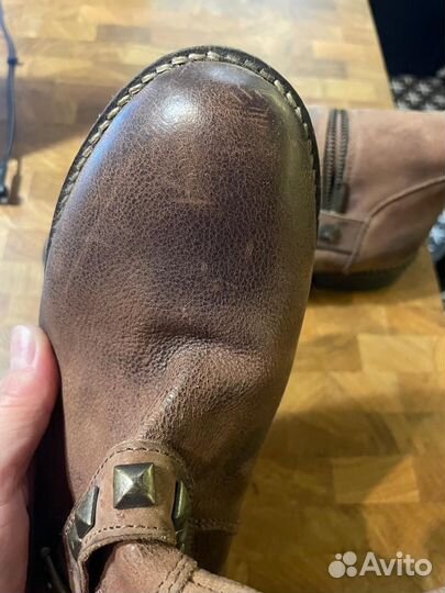Продаю новые кожаные полусапоги