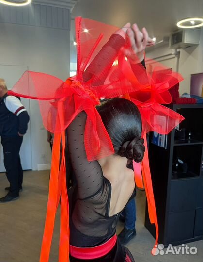 Платье для европейской программы (стандарт) Ю1