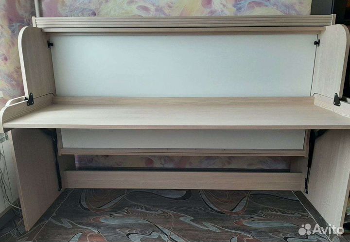 Кровать - трансформер (парта)