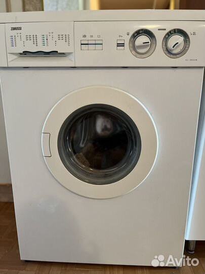 Стиральная машина на запчасти zanussi