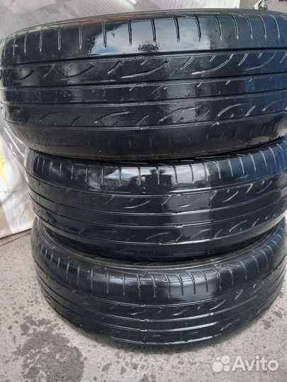 Dunlop SP Sport LM704 215/65 R16