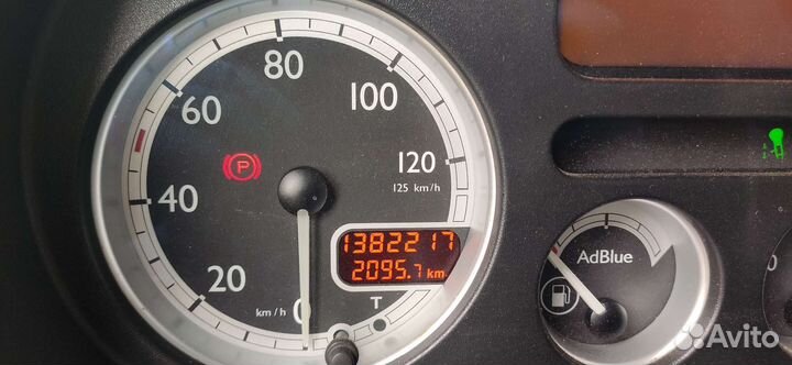 DAF XF 105.460 с полуприцепом, 2011