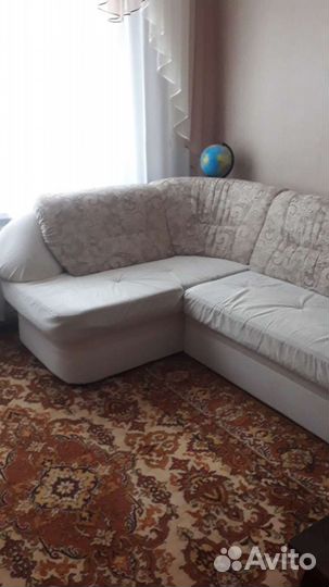 Угловой диван